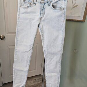 Rag & Bone Size 25 Light Wash Jean Zipper Capri